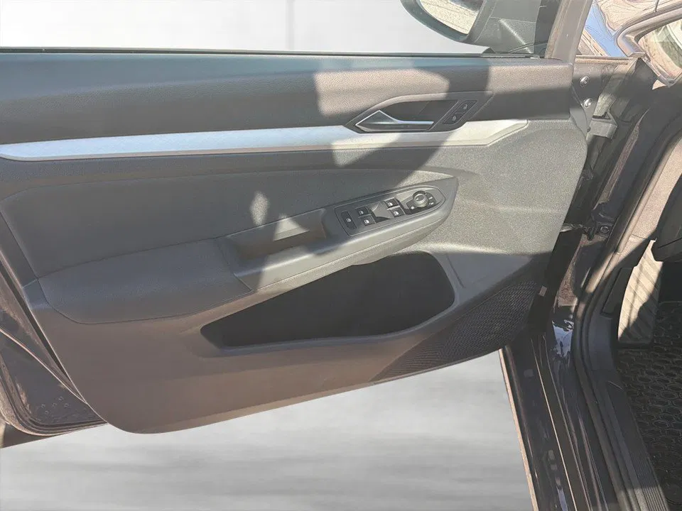 VW Golf VIII 1.5 eTSI Life | Bild 7 von 19