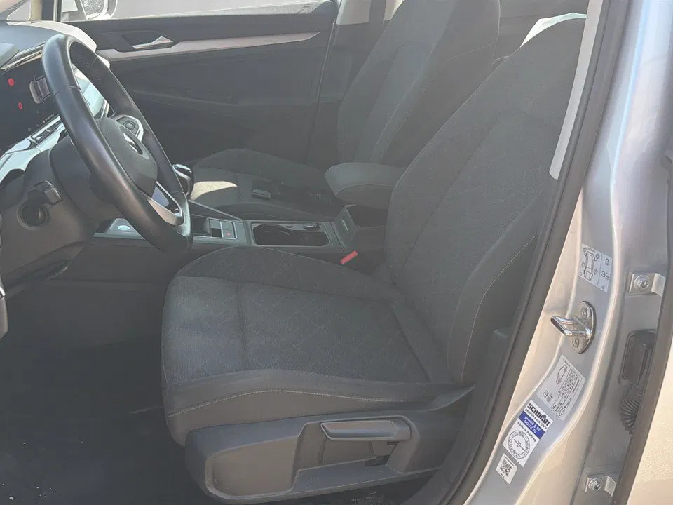 VW Golf VIII 2.0 TDI Life | Bild 12 von 18