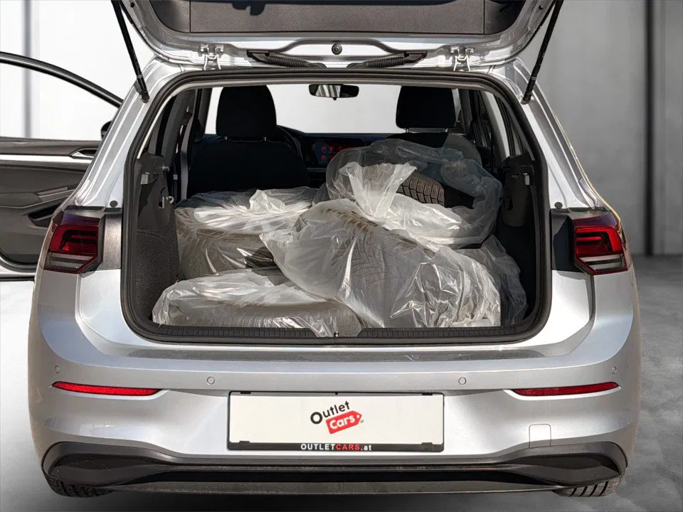 VW Golf VIII 2.0 TDI Life | Bild 17 von 18
