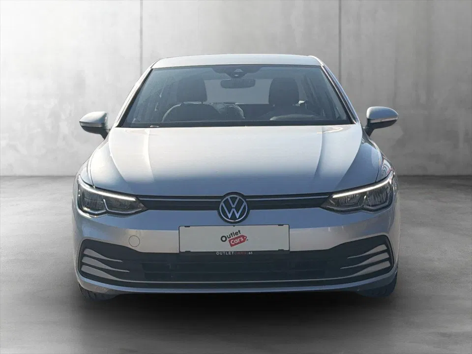VW Golf VIII 2.0 TDI Life | Bild 2 von 18