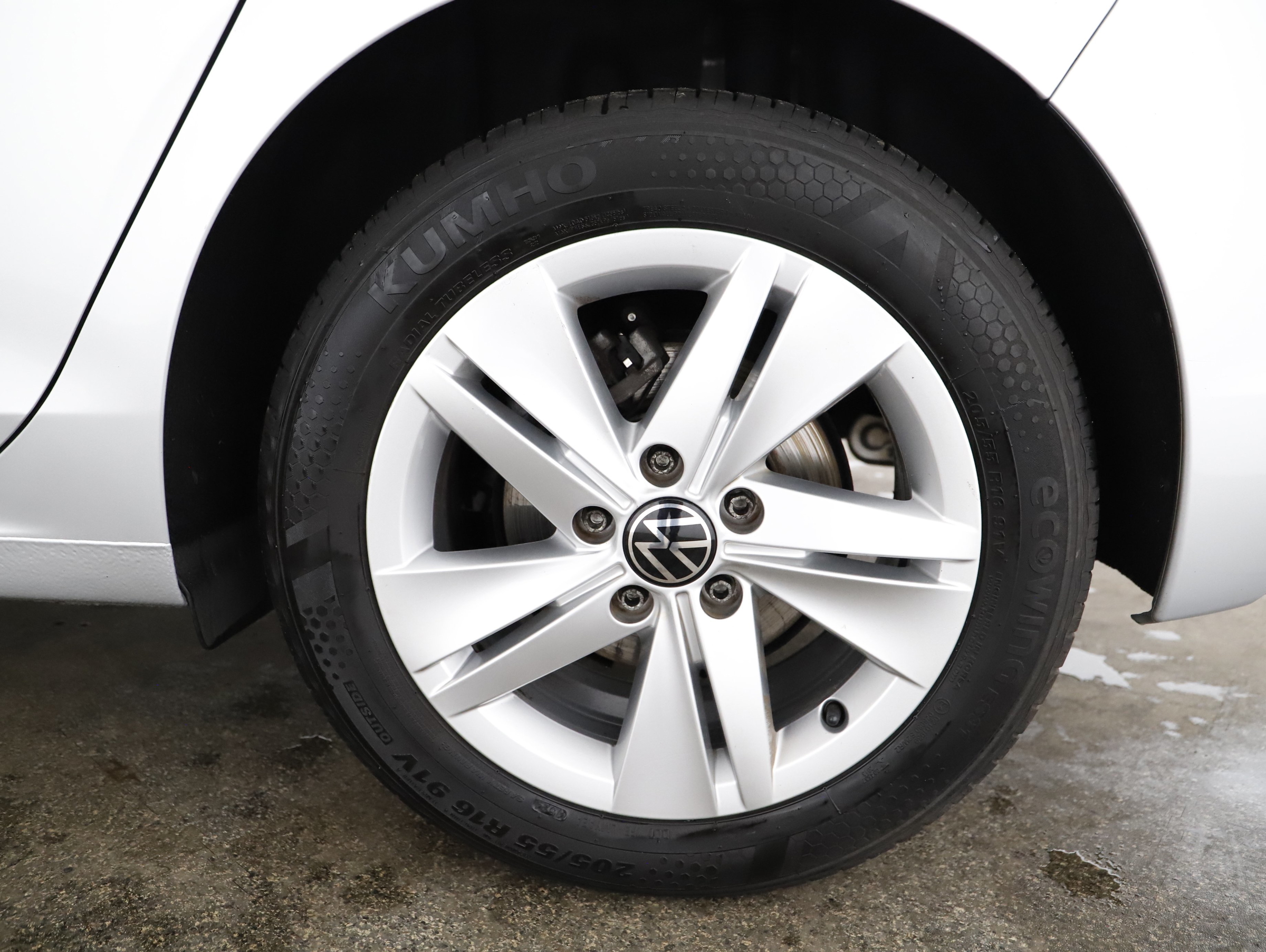 VW Golf VIII 2.0 TDI Life | Bild 21 von 22