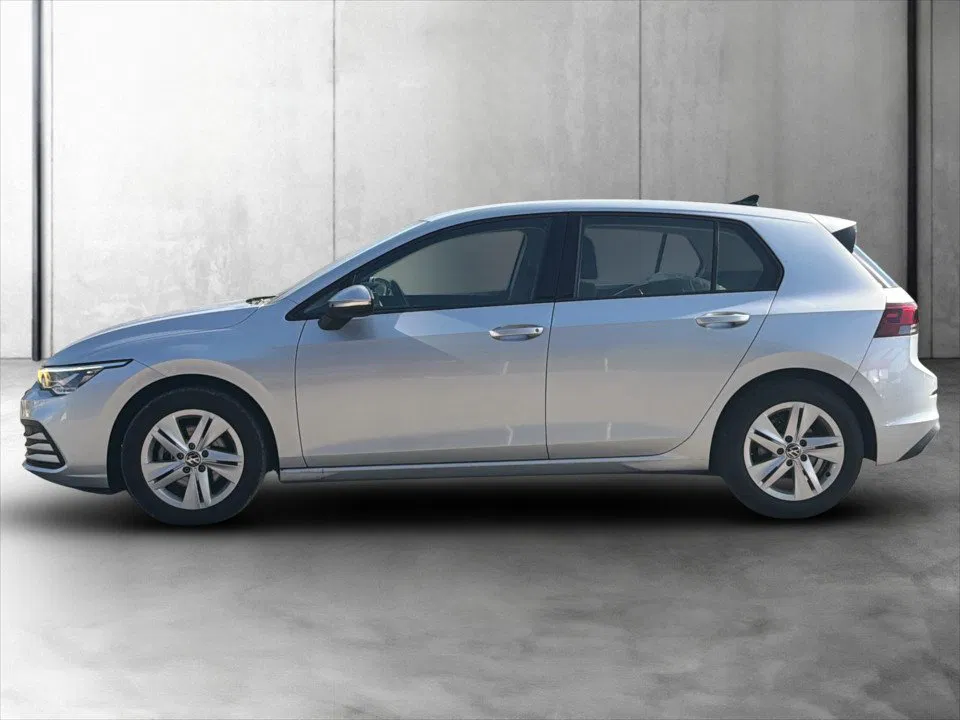 VW Golf VIII 2.0 TDI Life | Bild 3 von 18
