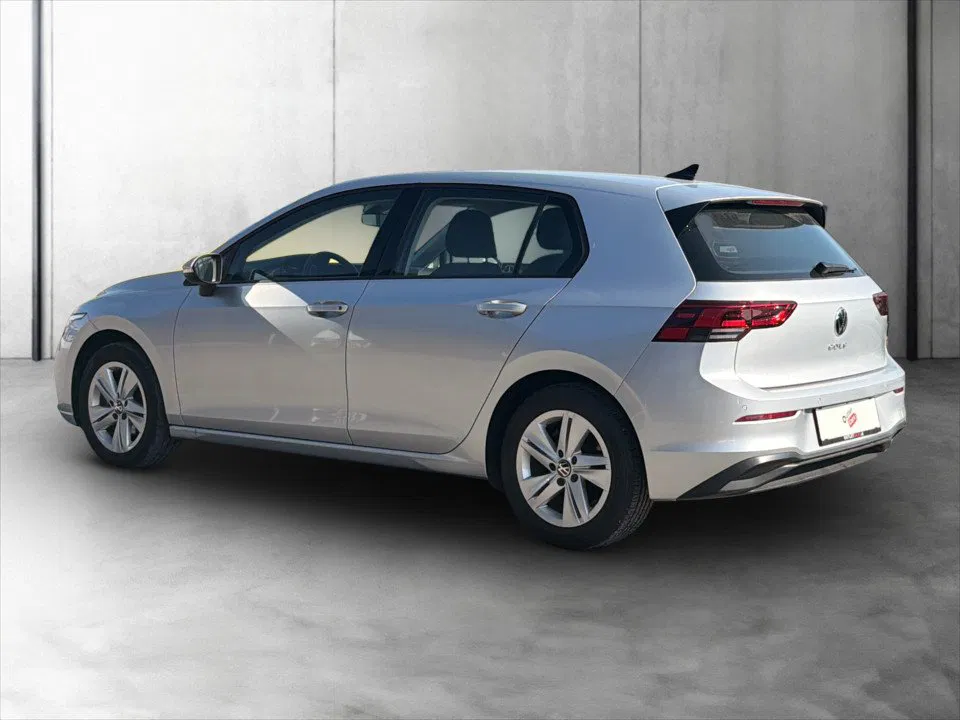 VW Golf VIII 2.0 TDI Life | Bild 4 von 18