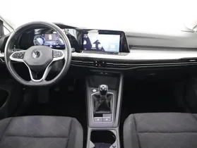 VW Golf VIII 2.0 TDI Life | Thumbnail 7 von 22