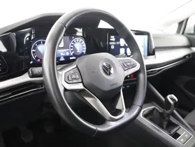 VW Golf VIII 2.0 TDI Life | Thumbnail 8 von 22