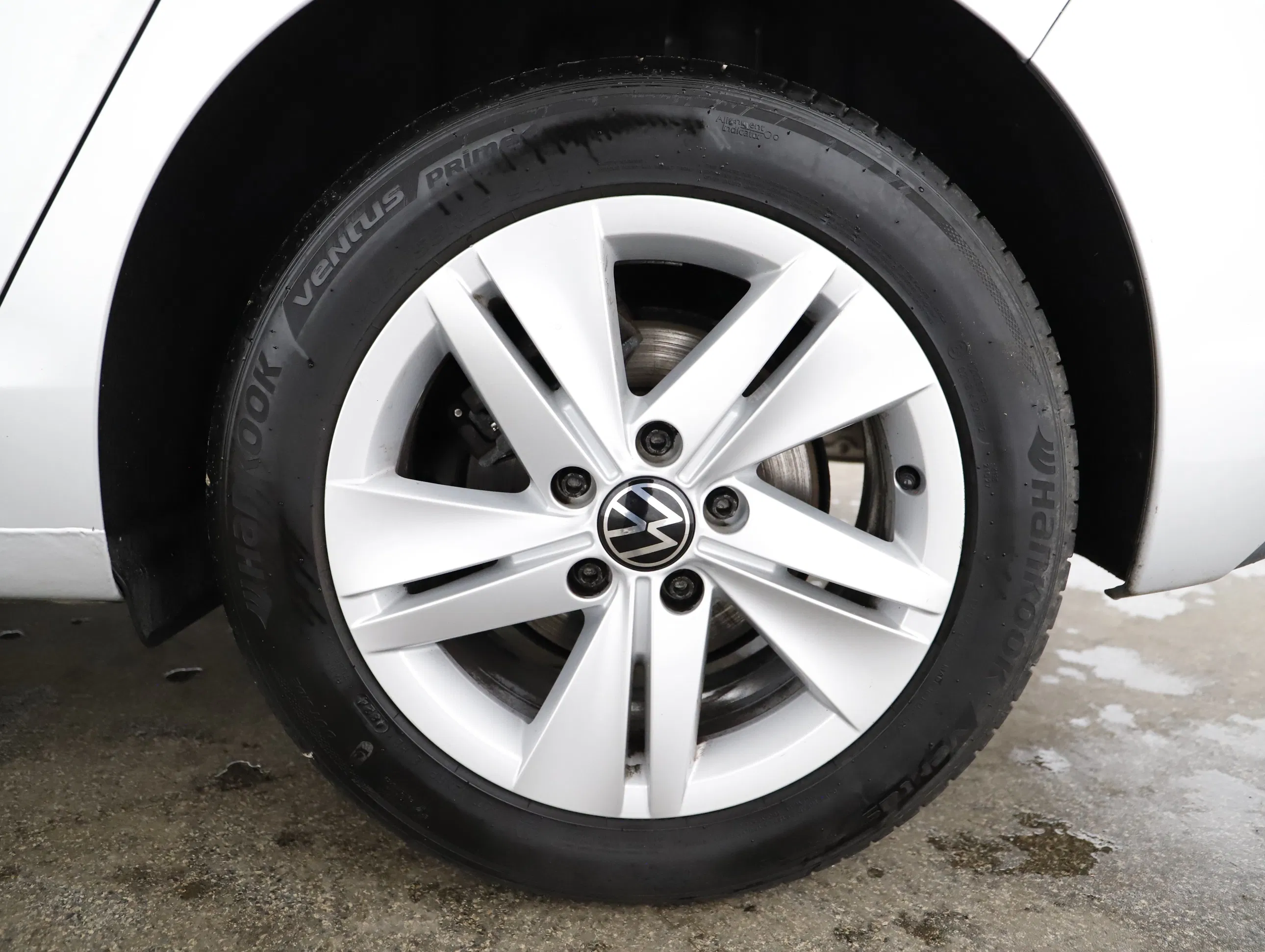 VW Golf VIII 2.0 TDI Life | Bild 21 von 21