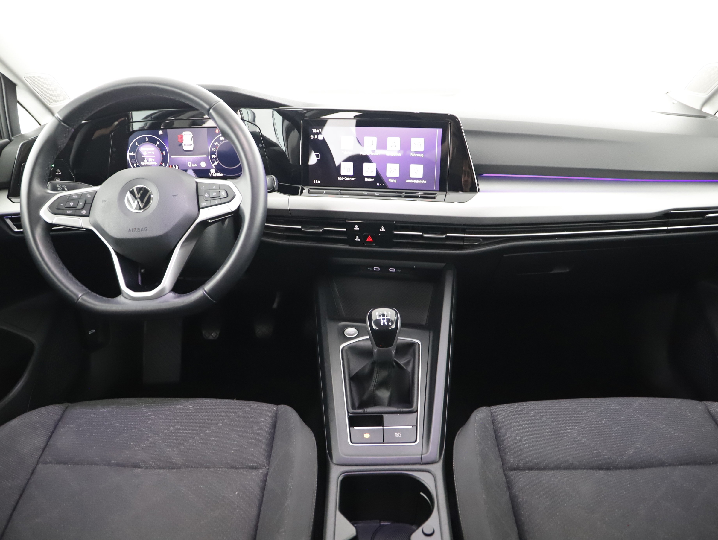 VW Golf VIII 2.0 TDI Life | Bild 9 von 21