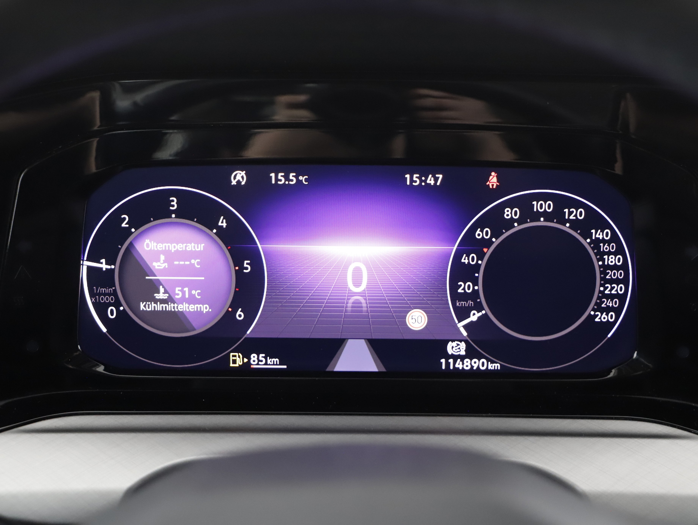 VW Golf VIII 2.0 TDI Life | Bild 12 von 21