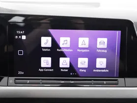 VW Golf VIII 2.0 TDI Life | Thumbnail 13 von 21