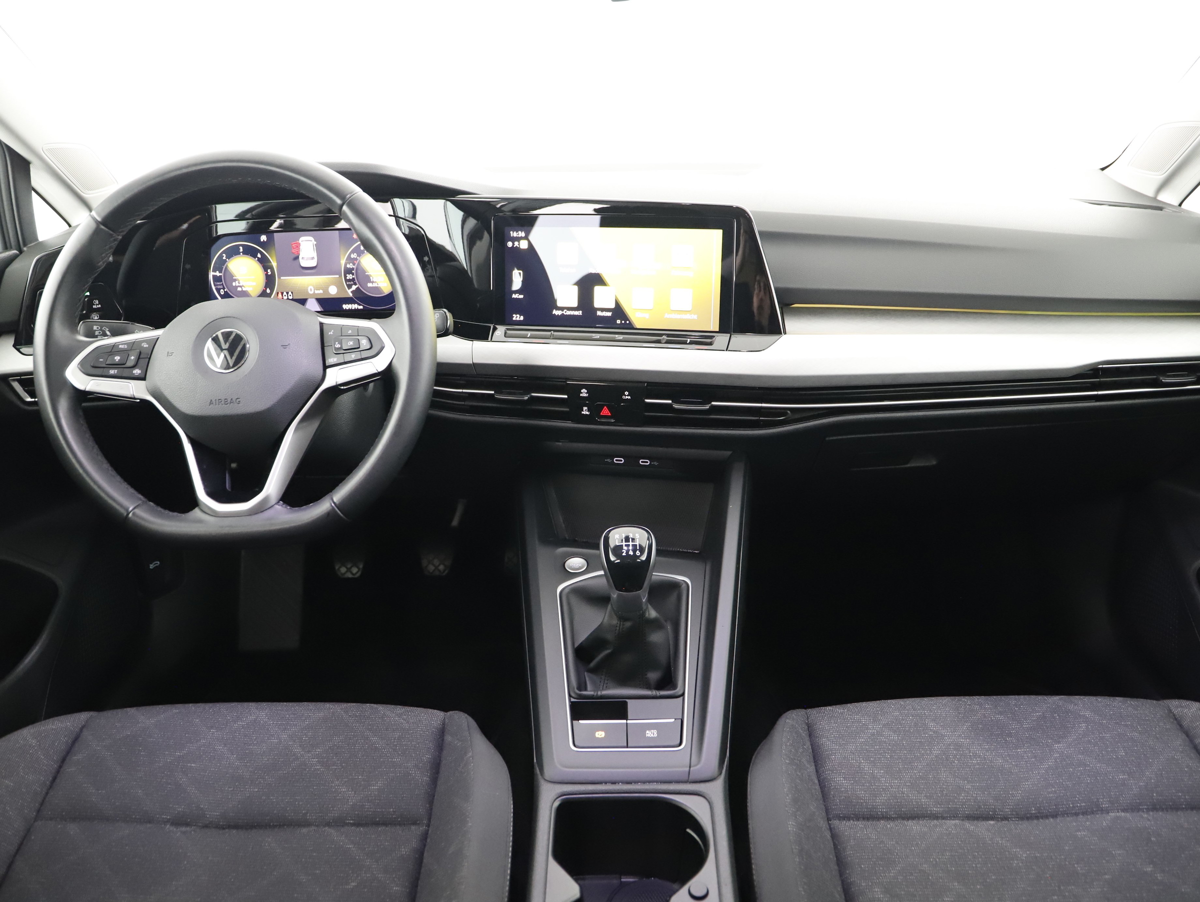 VW Golf VIII 2.0 TDI Life | Bild 8 von 20