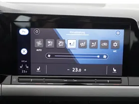 VW Golf Style TDI | Thumbnail 18 von 25