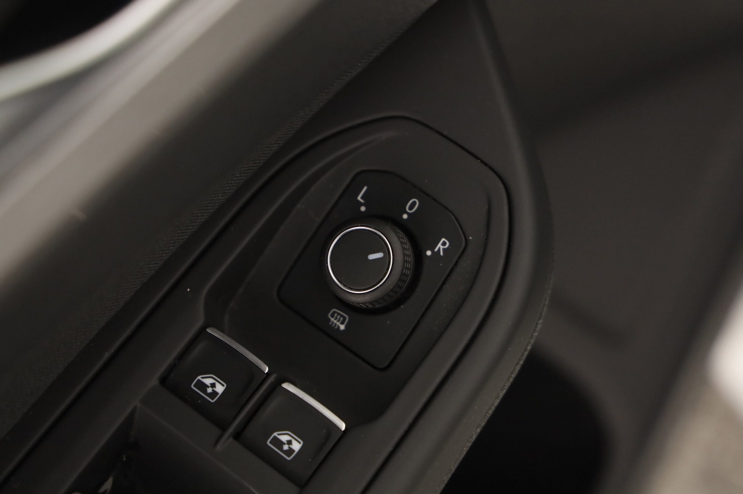 VW Golf VIII 2.0 TDI Life | Bild 12 von 30