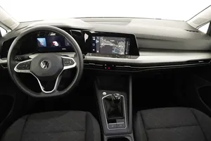 VW Golf VIII 2.0 TDI Life | Thumbnail 15 von 30