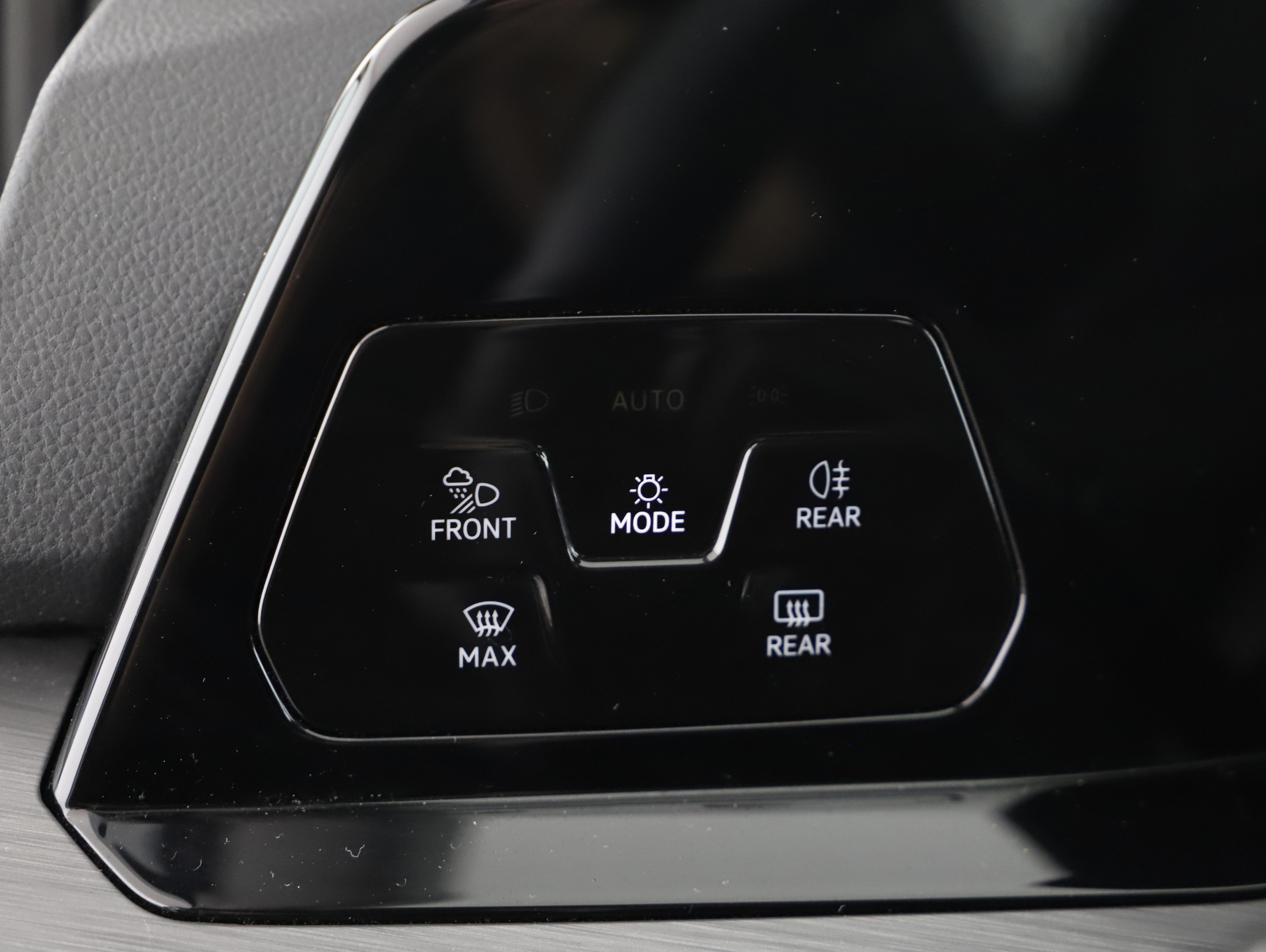 VW Golf VIII 1.4 Style | Bild 11 von 27