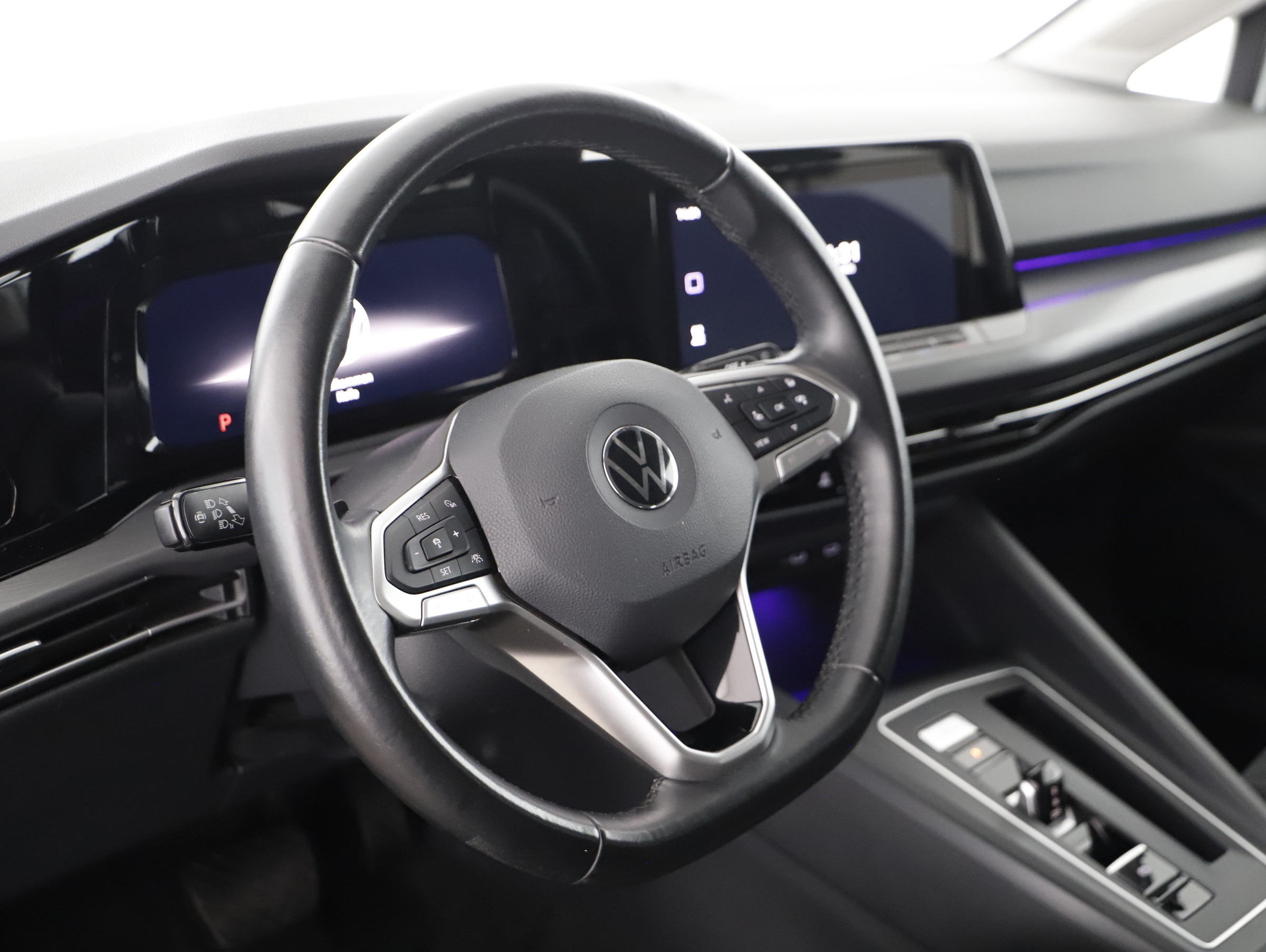 VW Golf VIII 1.4 Style | Bild 13 von 27