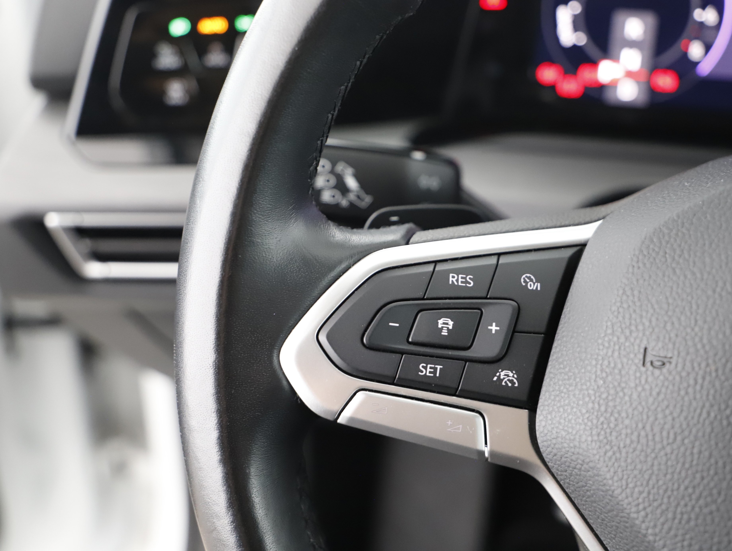 VW Golf VIII 1.4 Style | Bild 14 von 27