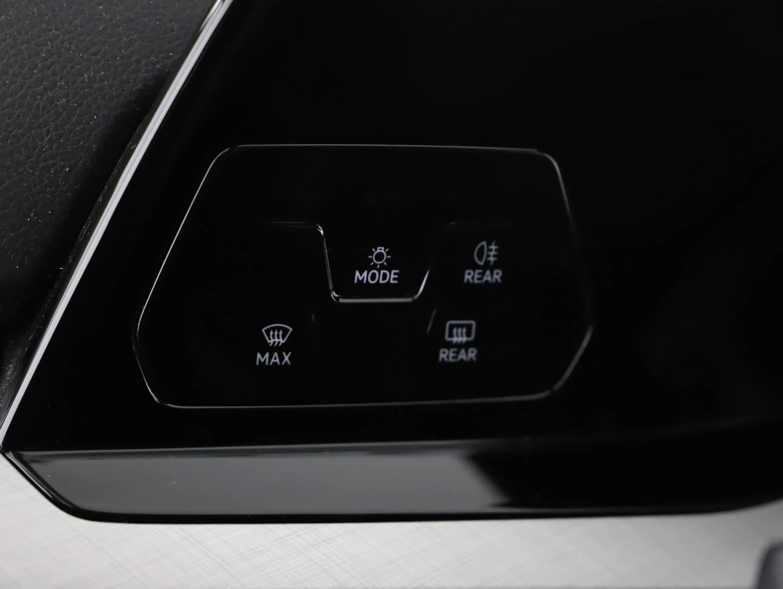 VW Golf VIII Variant 2.0 TDI Life | Bild 13 von 21