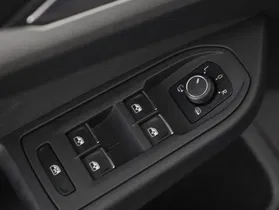 VW Golf VIII Variant 2.0 TDI Life | Thumbnail 9 von 20
