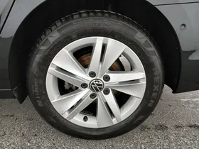 VW Golf VIII Variant 2.0 TDI Life | Thumbnail 2 von 21