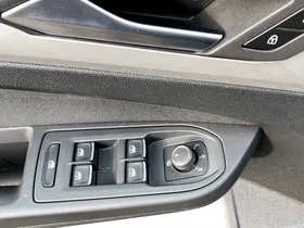 VW Golf VIII Variant 2.0 TDI Life DSG | Thumbnail 15 von 19