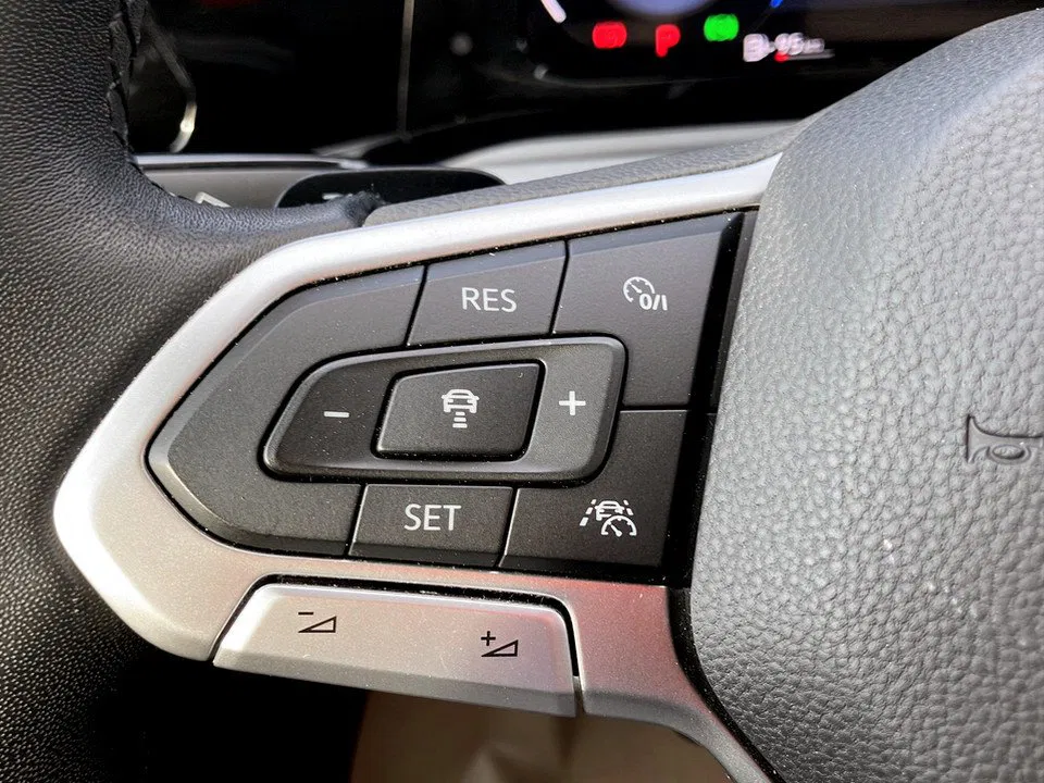 VW Golf VIII Variant 2.0 TDI Life DSG | Bild 17 von 19