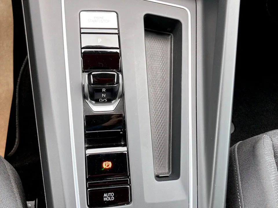 VW Golf VIII Variant 2.0 TDI Life DSG | Bild 19 von 19