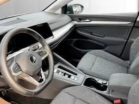 VW Golf VIII Variant 2.0 TDI Life DSG | Thumbnail 6 von 19