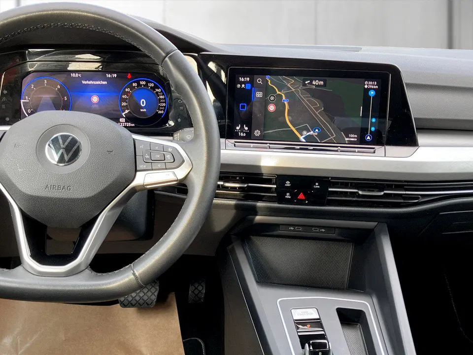 VW Golf VIII Variant 2.0 TDI Life DSG | Bild 9 von 19