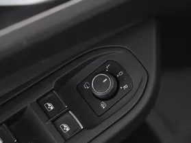 VW Golf VIII Variant 2.0 TDI Life | Thumbnail 11 von 22