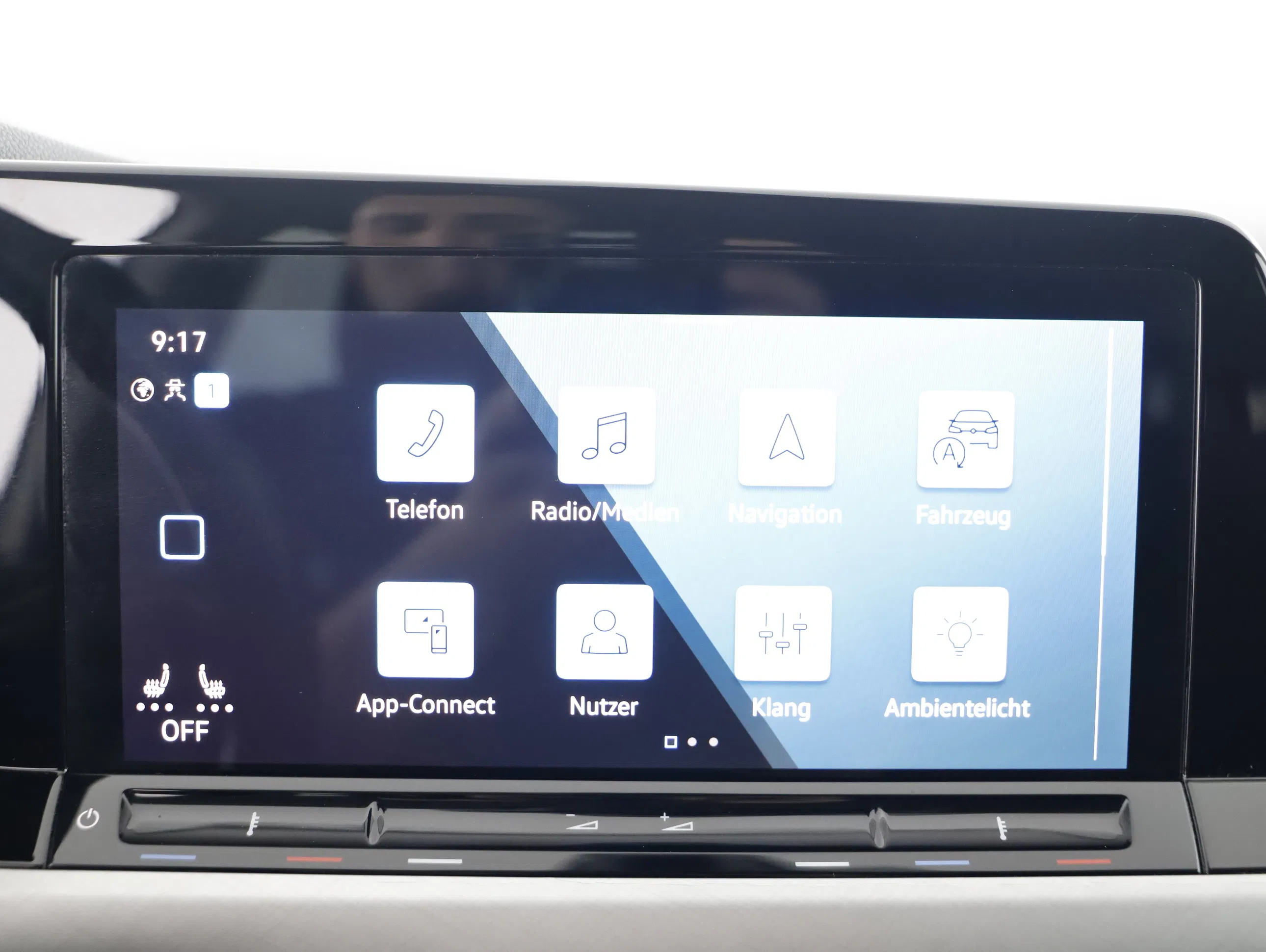 VW Golf VIII Variant 2.0 TDI Life | Bild 17 von 22