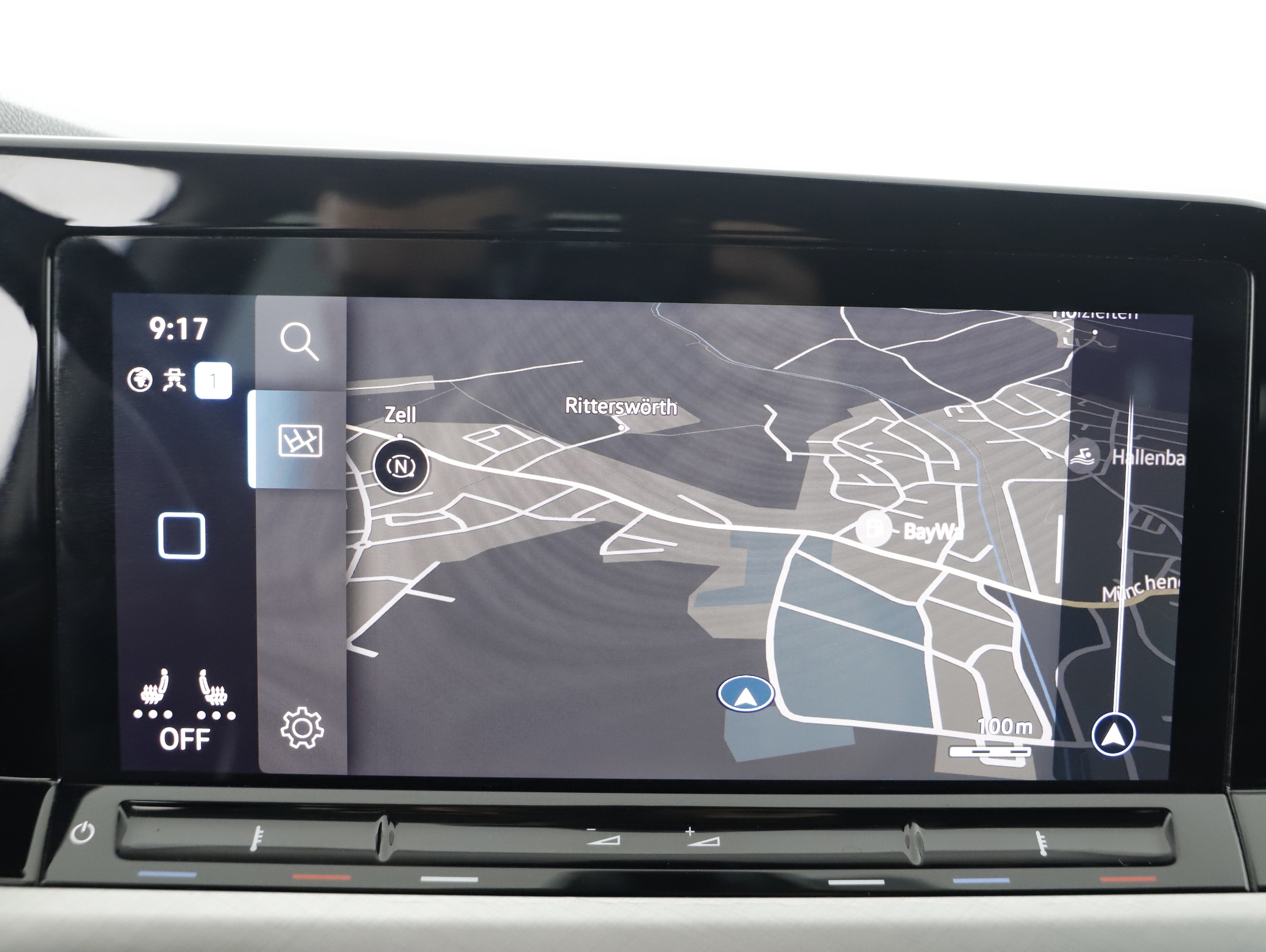 VW Golf VIII Variant 2.0 TDI Life | Bild 18 von 22