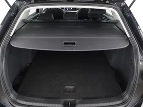 VW Golf VIII Variant 2.0 TDI Life | Thumbnail 2 von 22