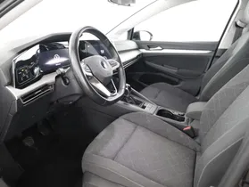 VW Golf VIII Variant 2.0 TDI Life | Thumbnail 7 von 22