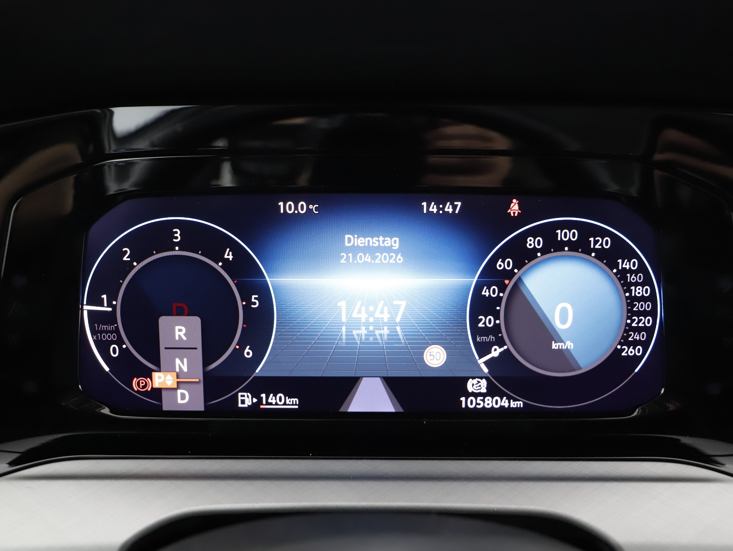 VW Golf VIII Var. 2.0 TDI Life DSG | Bild 11 von 19