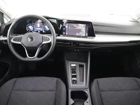 VW Golf VIII Var. 2.0 TDI Life DSG | Thumbnail 15 von 19