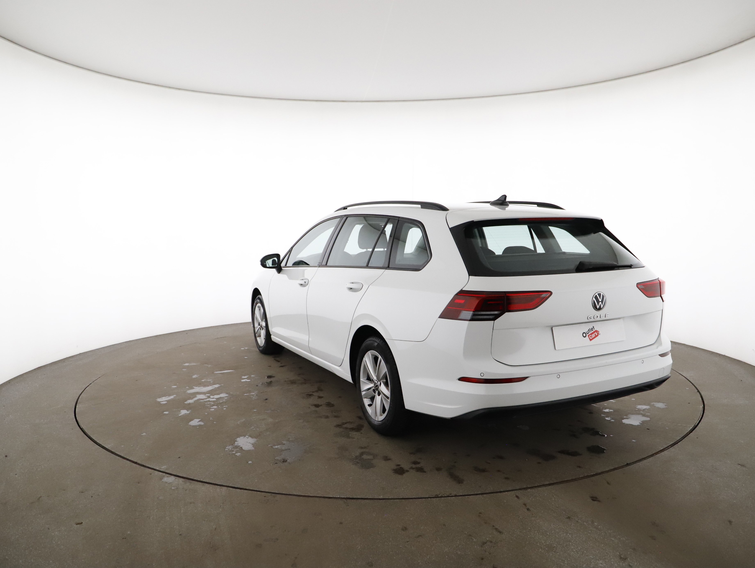 VW Golf VIII Var. 2.0 TDI Life DSG | Bild 16 von 19