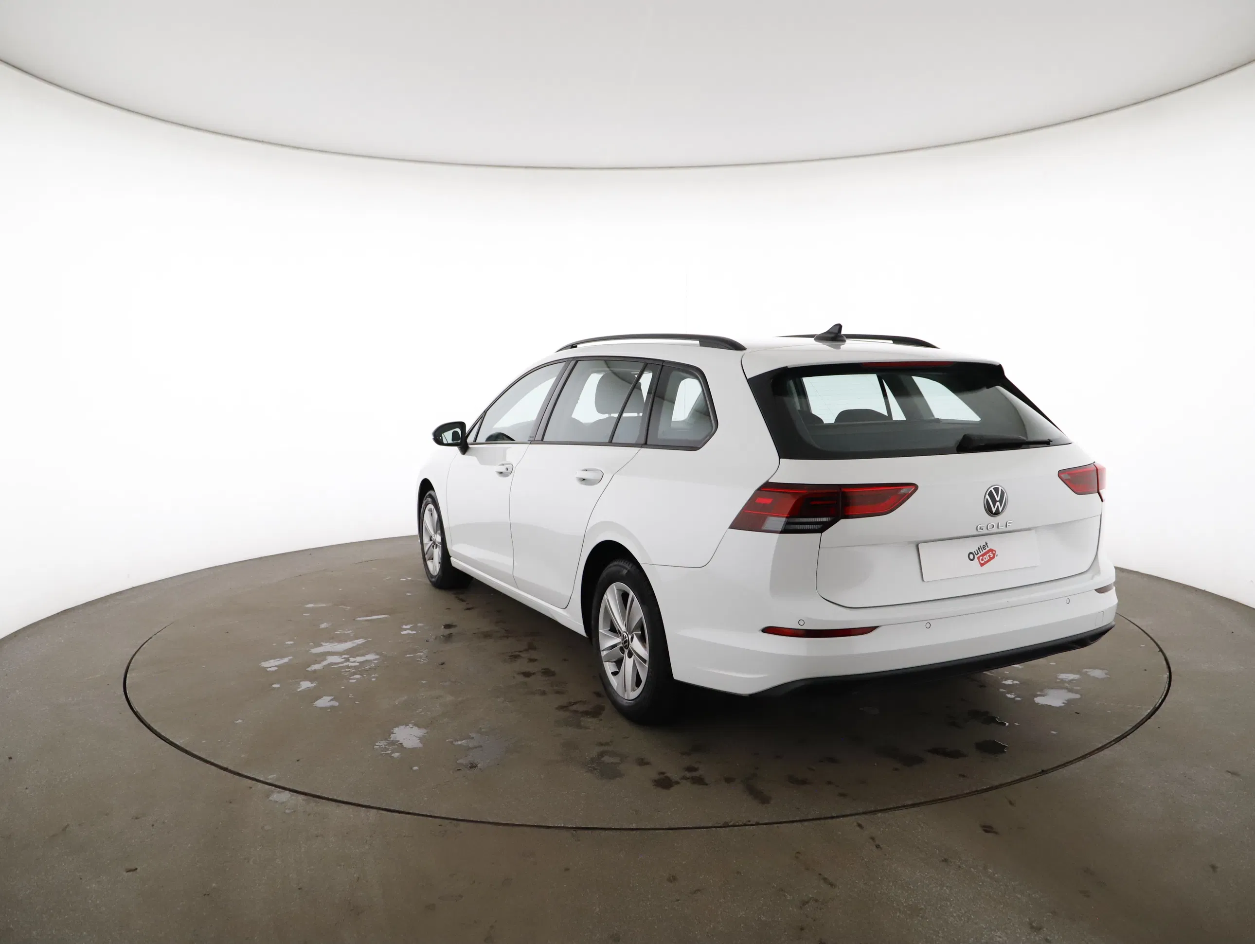 VW Golf VIII Var. 2.0 TDI Life DSG | Bild 16 von 19