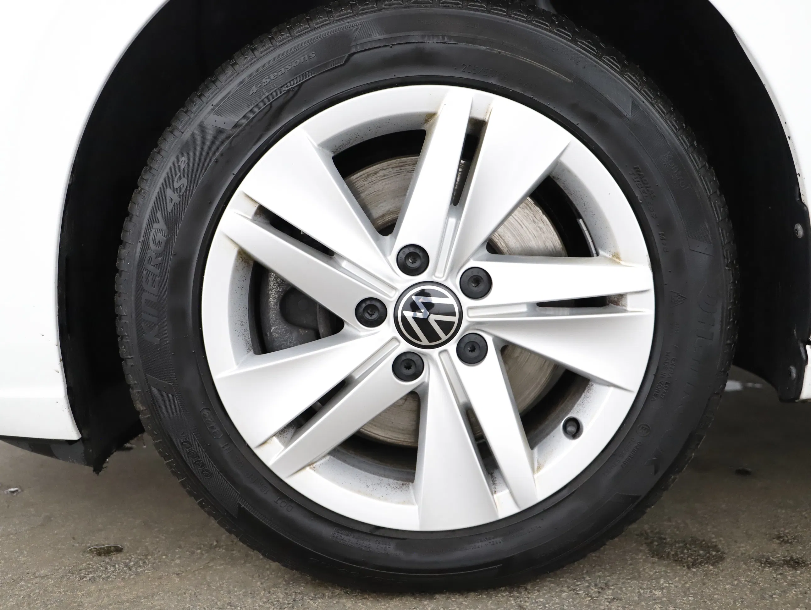 VW Golf VIII Var. 2.0 TDI Life DSG | Bild 2 von 19