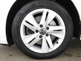 VW Golf VIII Var. 2.0 TDI Life DSG | Thumbnail 2 von 19