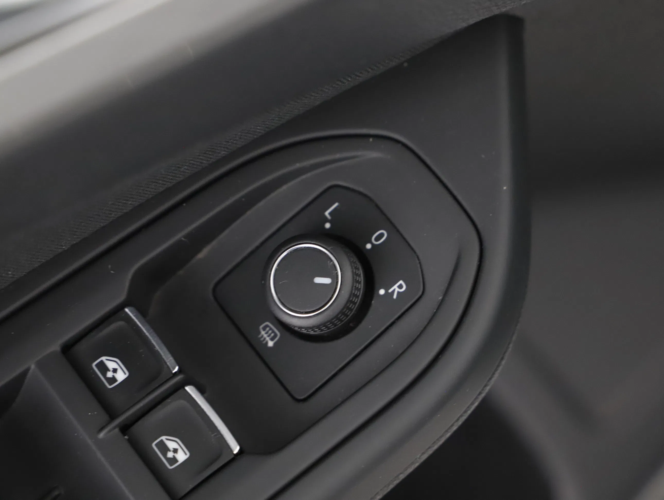 VW Golf VIII Var. 2.0 TDI Life DSG | Bild 7 von 19