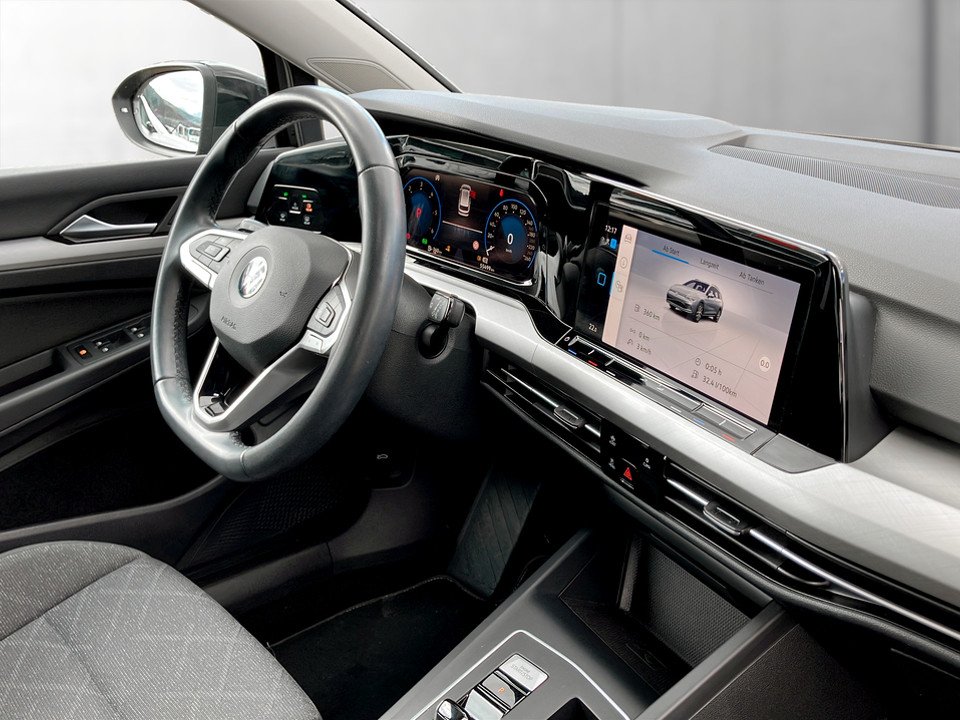 VW Golf VIII Var. 2.0 TDI Life DSG | Bild 10 von 24