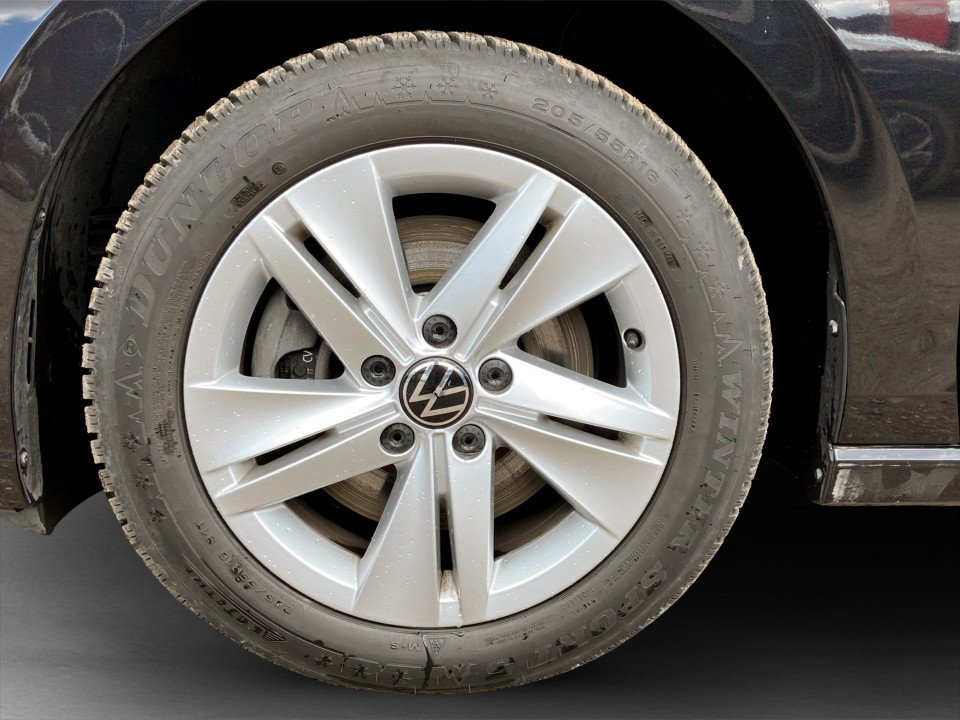 VW Golf VIII Var. 2.0 TDI Life DSG | Bild 7 von 24