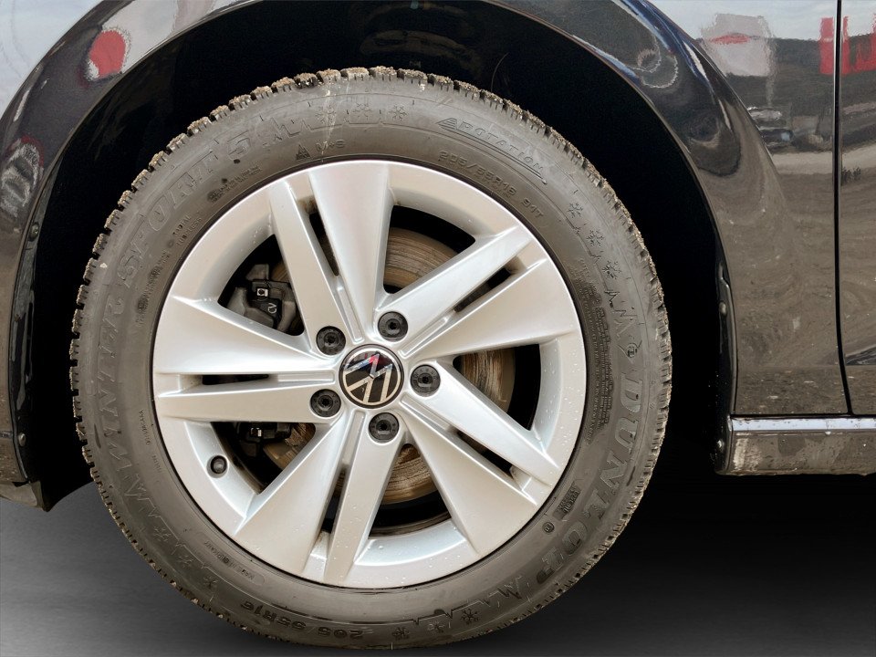 VW Golf VIII Var. 2.0 TDI Life DSG | Bild 6 von 6