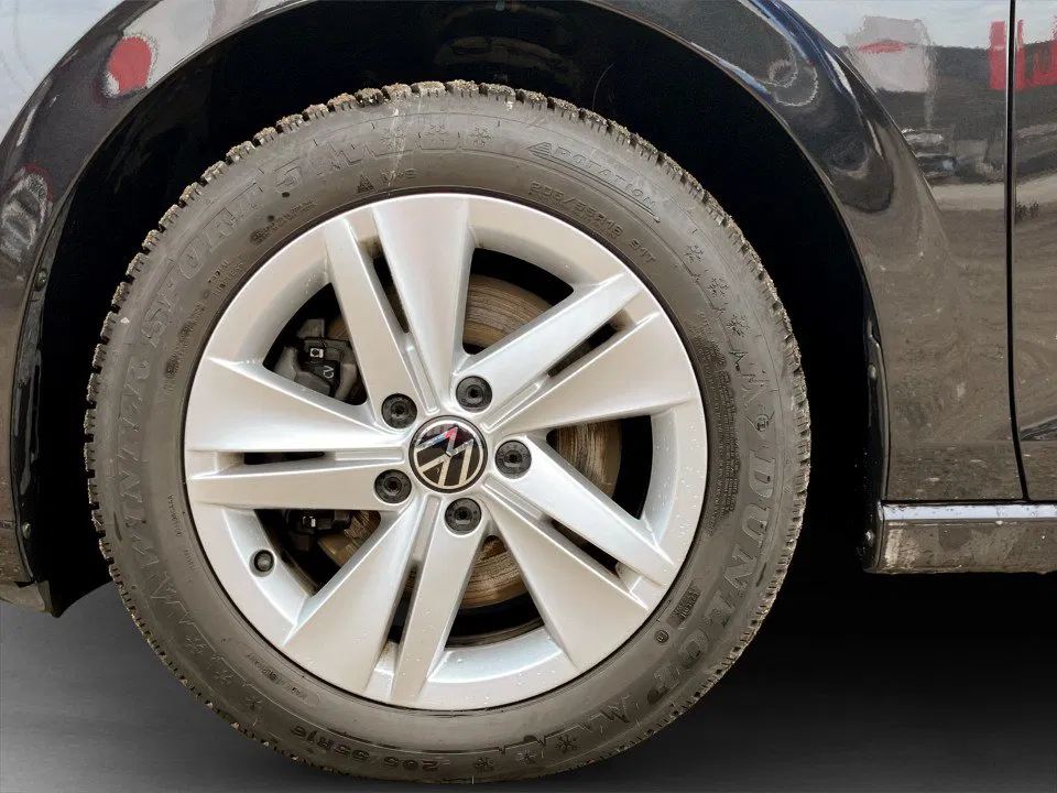 VW Golf VIII Var. 2.0 TDI Life DSG | Bild 6 von 6