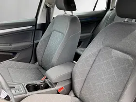 VW Golf VIII Var. 2.0 TDI Life DSG | Thumbnail 9 von 24