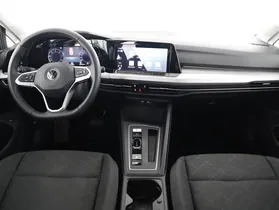 VW Golf VIII Variant 2.0 TDI Life | Thumbnail 15 von 31