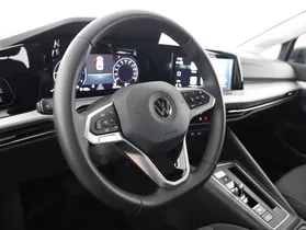 VW Golf VIII Variant 2.0 TDI Life | Thumbnail 17 von 31
