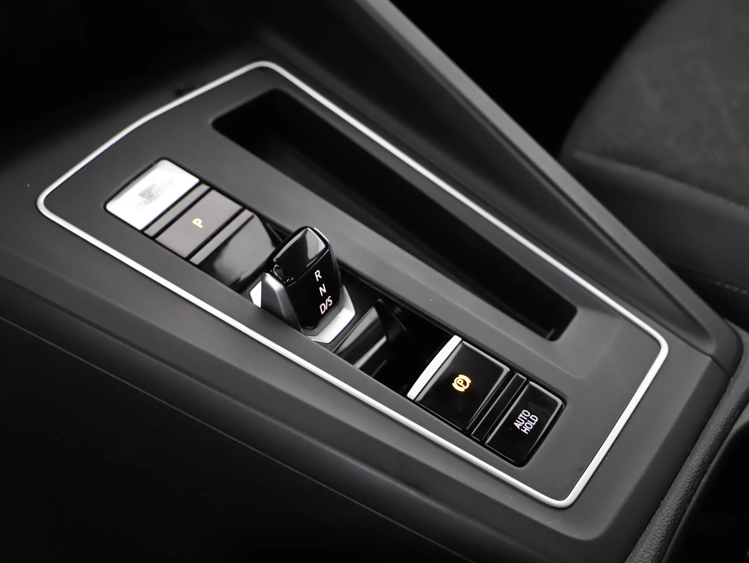 VW Golf VIII Variant 2.0 TDI Life | Bild 24 von 31