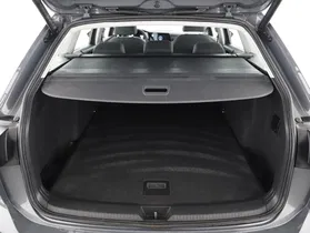 VW Golf VIII Variant 2.0 TDI Life | Thumbnail 26 von 31