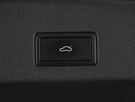 VW Golf VIII Variant 2.0 TDI Life | Thumbnail 27 von 31